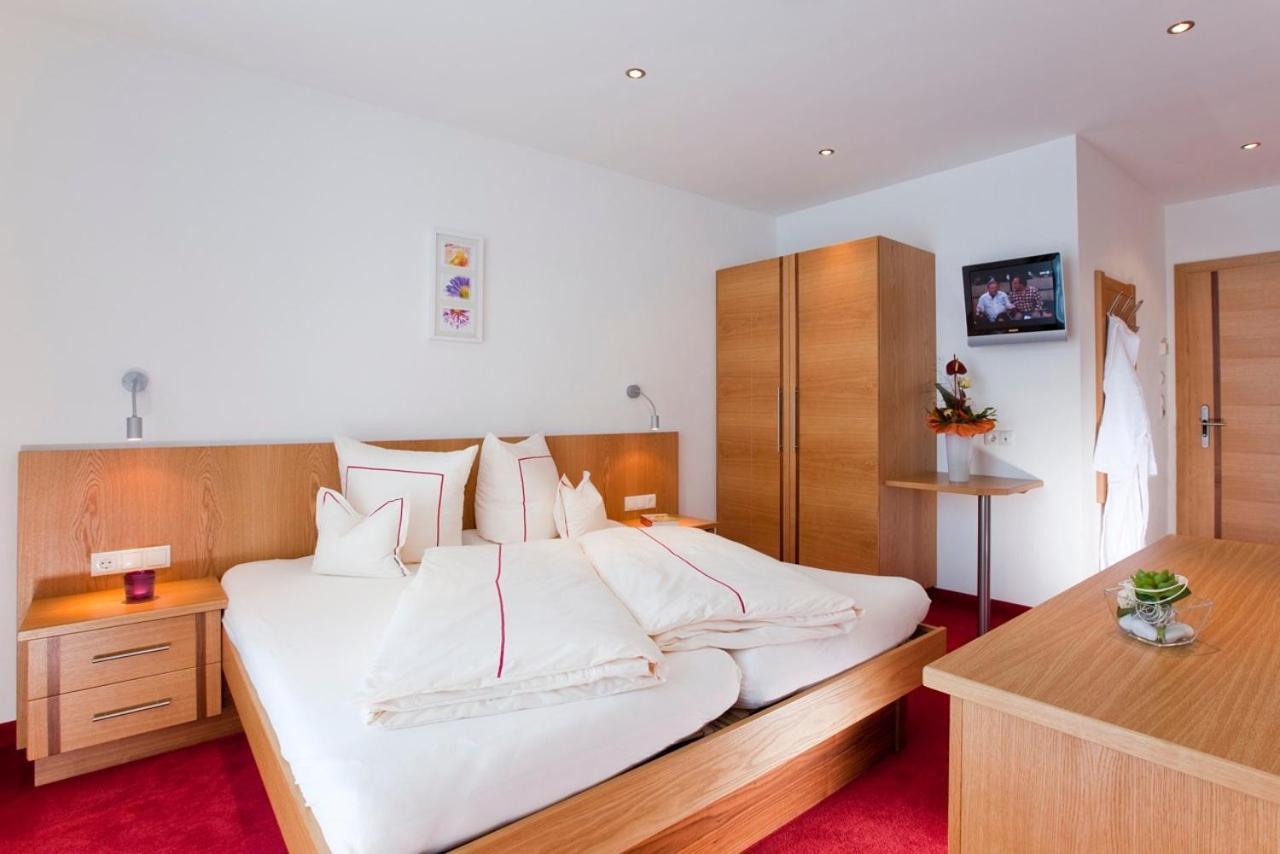 Hotel Garni Auriga Ischgl Buitenkant foto